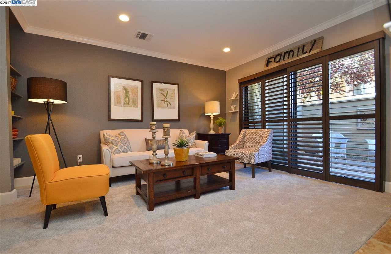 Property Photo:  389 Eastridge Dr  CA 94582 