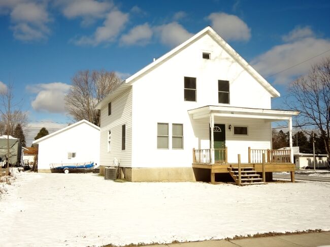 Property Photo:  381 E North St  WI 53549 