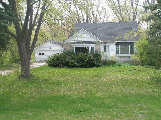 Property Photo:  N112w15341 Mequon Rd  WI 53022 