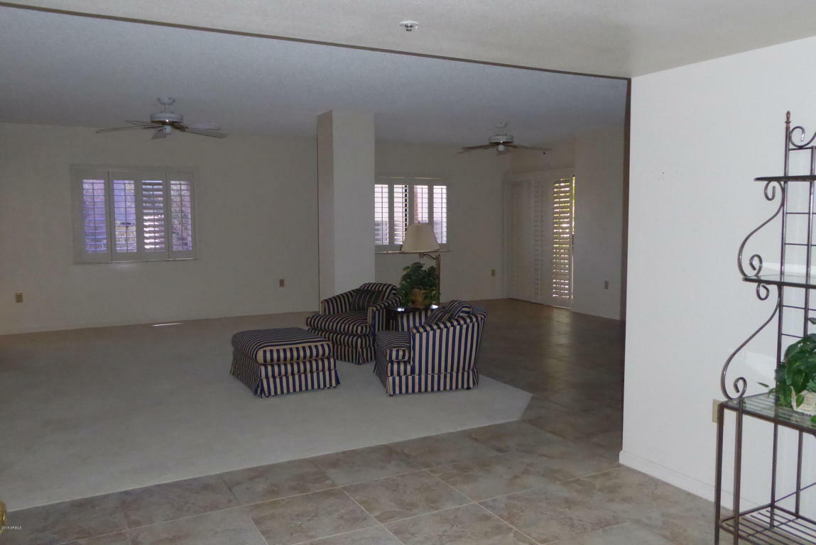 Property Photo:  10330 W Thunderbird Boulevard  AZ 85351 
