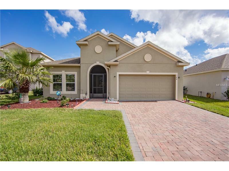 Property Photo:  144 Lake Davenport Circle  FL 33837 