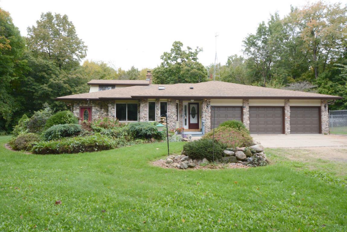 Property Photo:  W2178 County Road S  WI 53035 