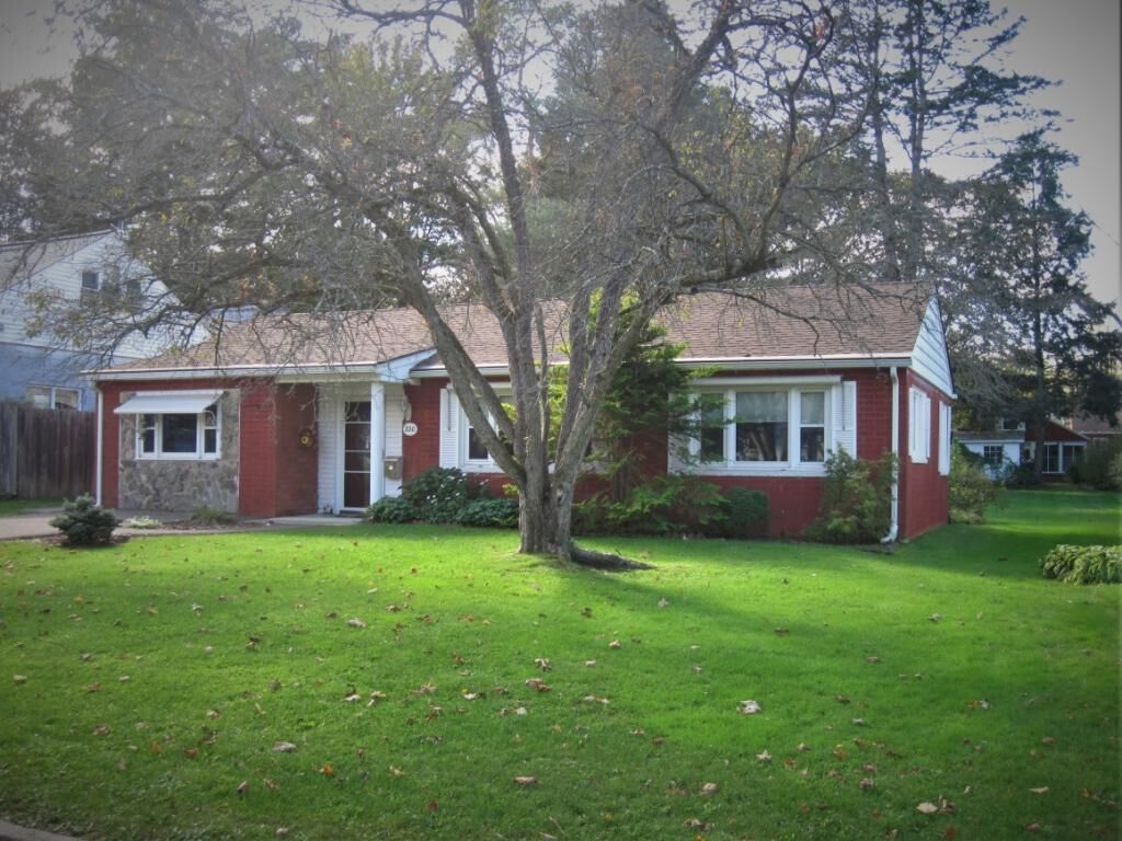 Property Photo:  220 Reese  NY 13850 