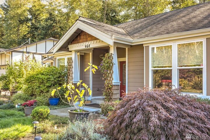 Property Photo: 464 Cox Dr WA 98239