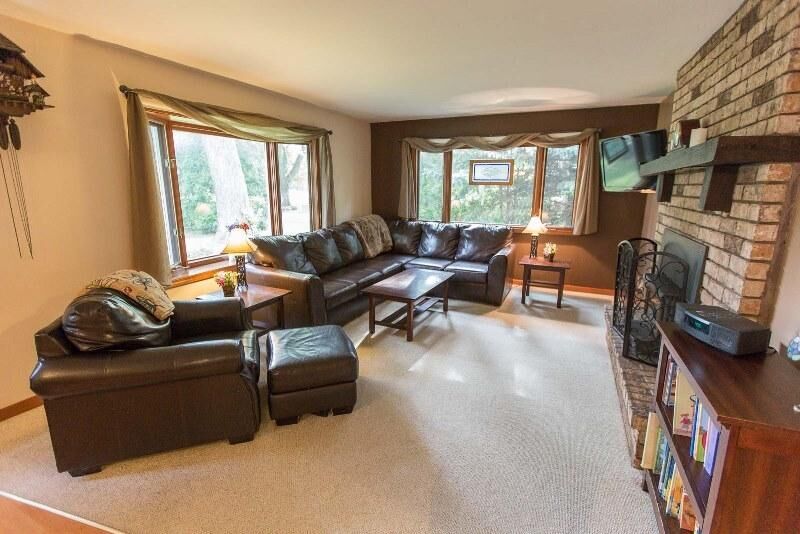 Property Photo:  N35w28704 Old North Shore Dr  WI 53072 