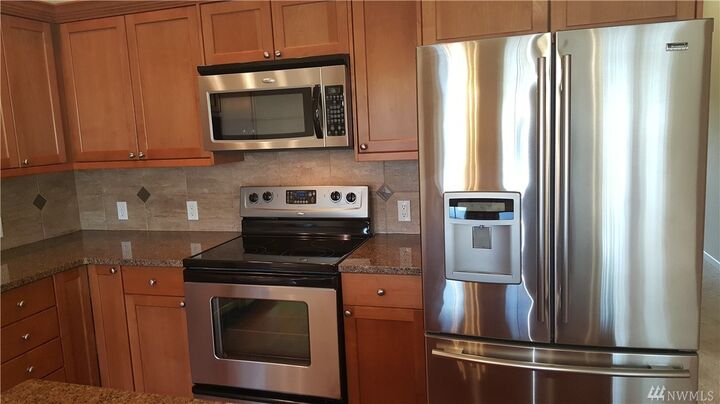 Property Photo:  10109 Terra Valley St SE  WA 98597 