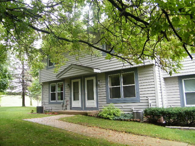 Property Photo:  1827 Paramount Dr B  WI 53186 