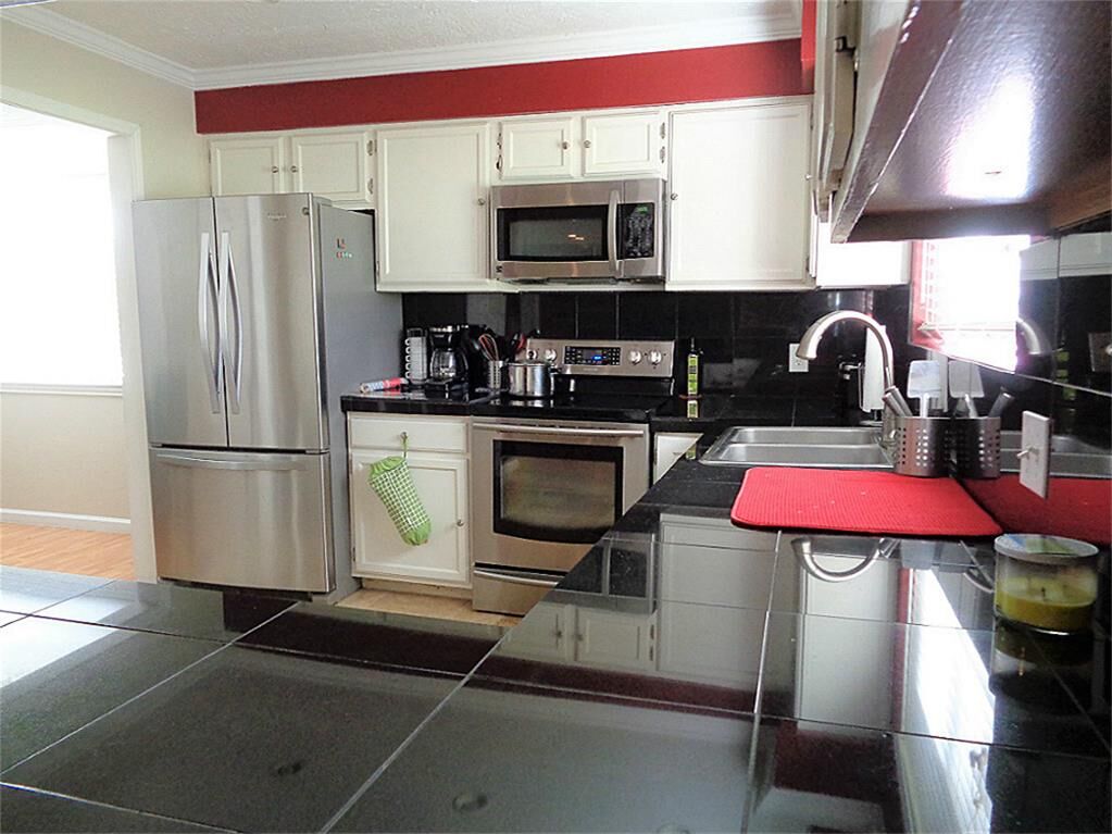 Property Photo:  3411 High Pine Court  TX 77459 