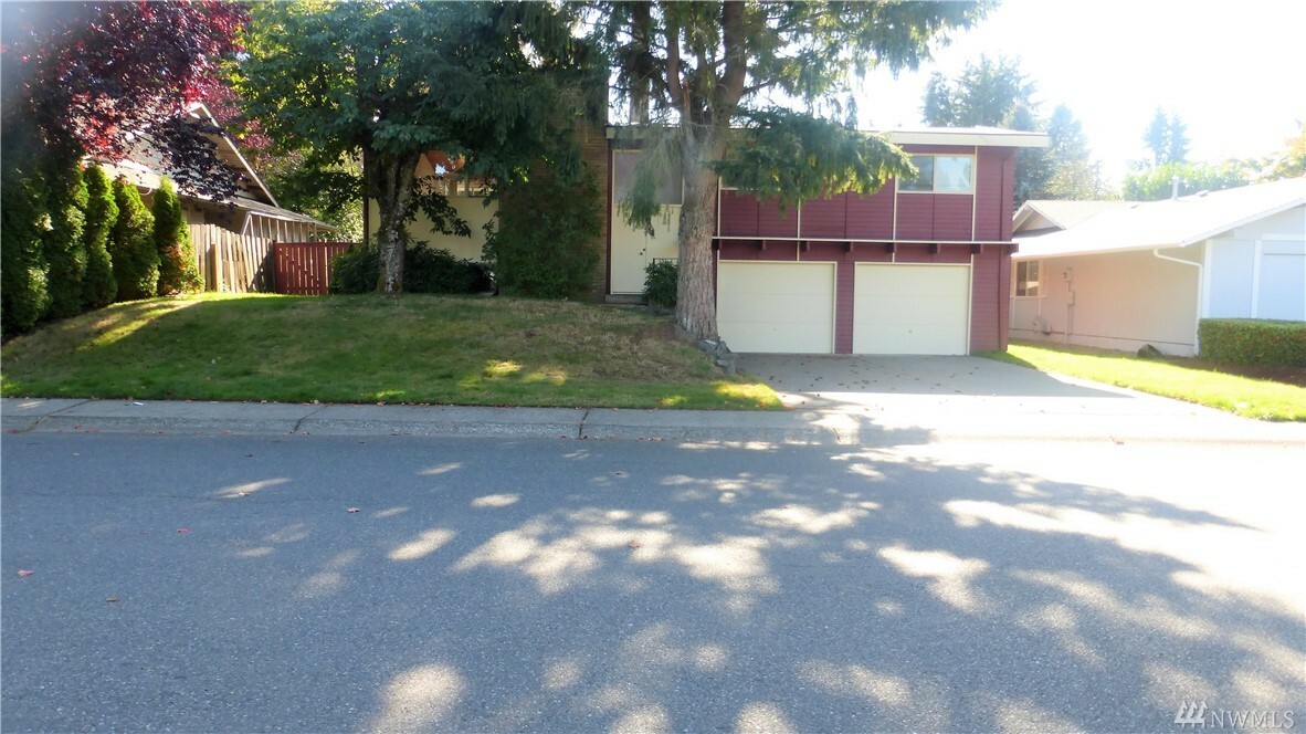 Property Photo:  2707 SW 323rd St  WA 98023 