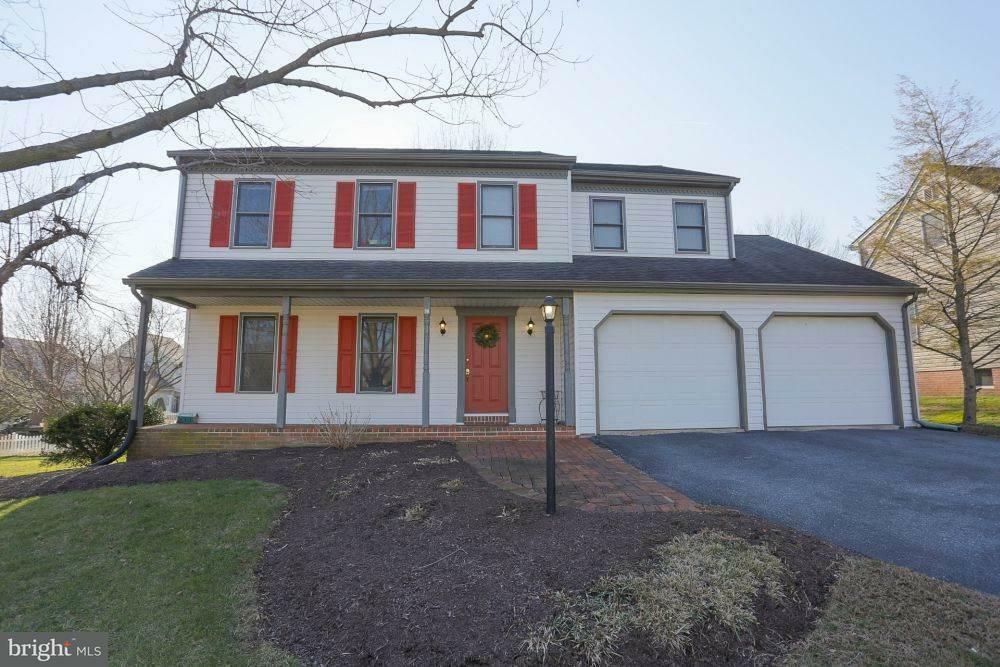 Property Photo:  1552 Dunmore Drive  PA 17602 