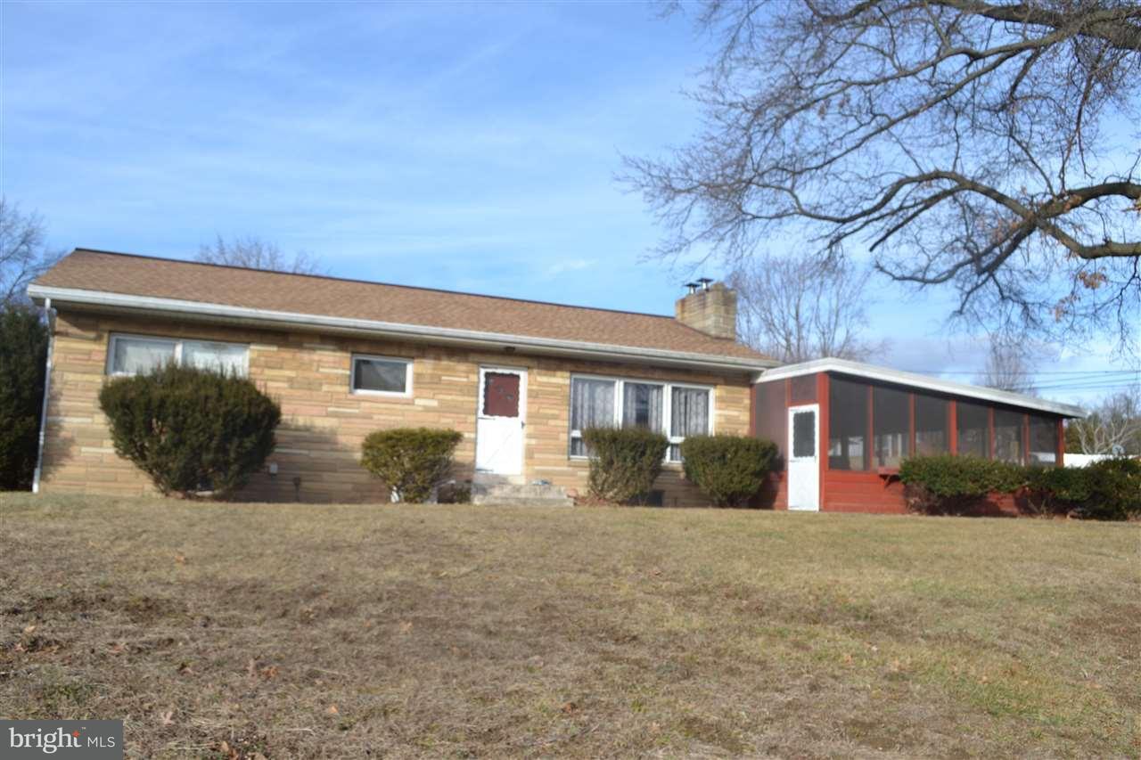 Property Photo: 800 Luther Street PA 17112