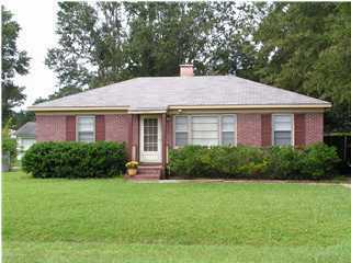 Property Photo:  307 Mary Scott Drive  SC 29445 