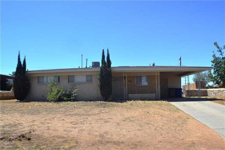 352 Chermont Drive  El Paso TX 79912 photo
