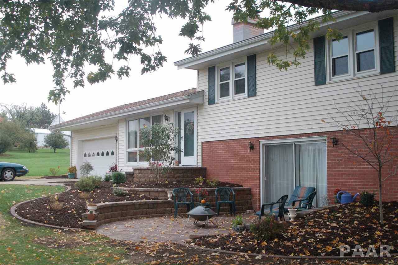 Property Photo:  706 Lake  IL 61530 