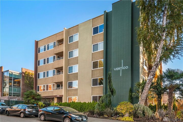 705 E Republican St 402  Seattle WA 98102 photo