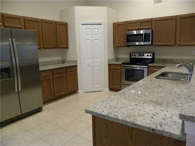 Property Photo:  1116 James Ave  FL 32738 