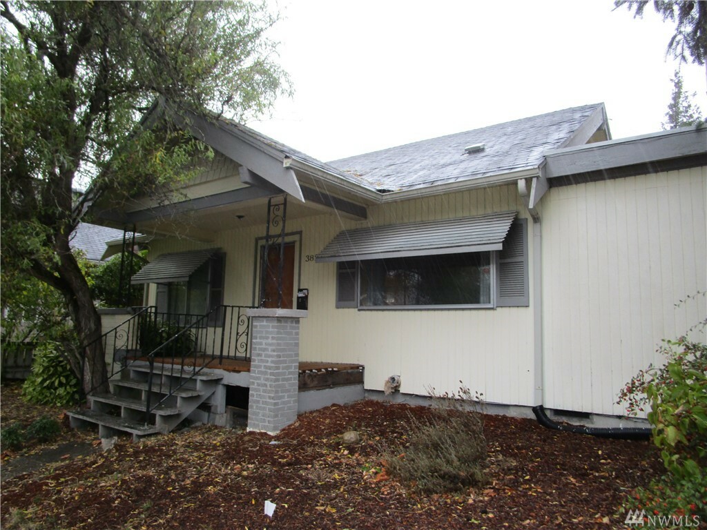 Property Photo:  3821 S 12th St  WA 98405 