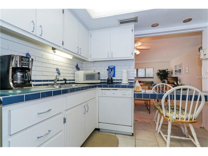 Property Photo: 2039 Gulf Of Mexico Drive G3-301 FL 34228