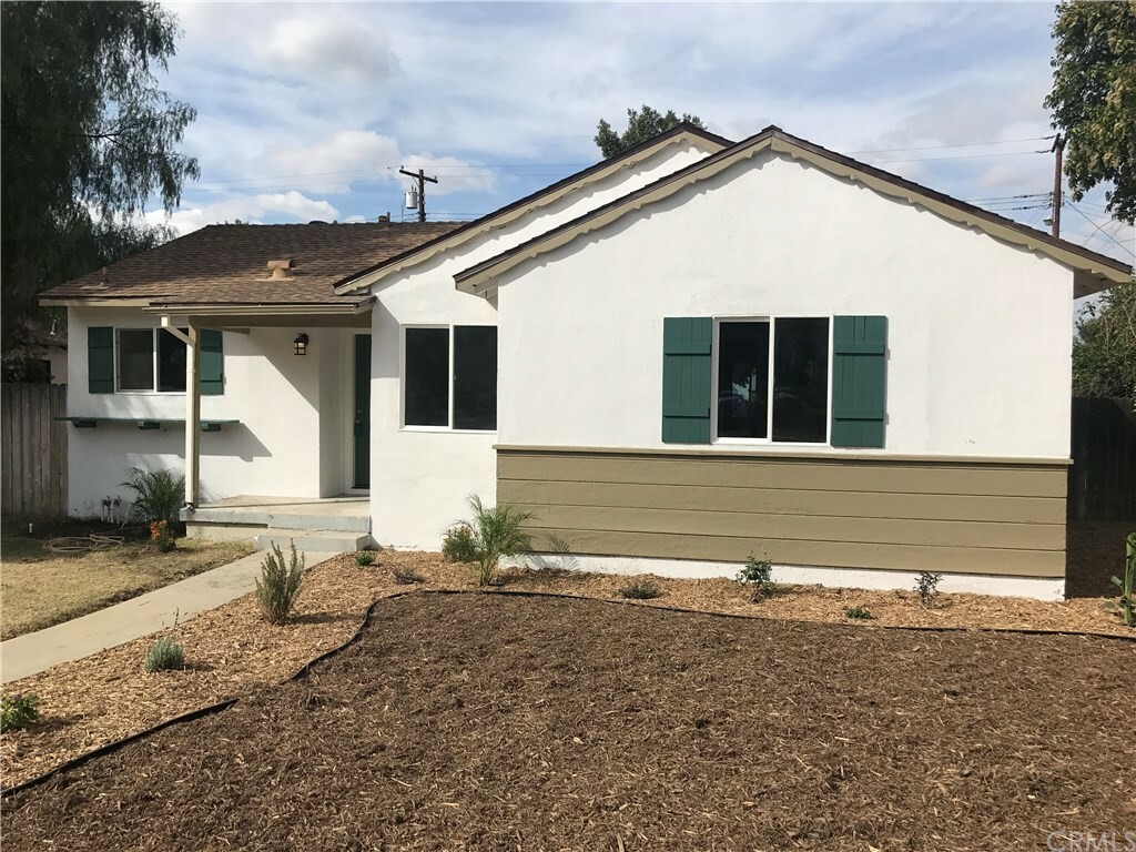 Property Photo: 8627 Magnolia Avenue CA 92504