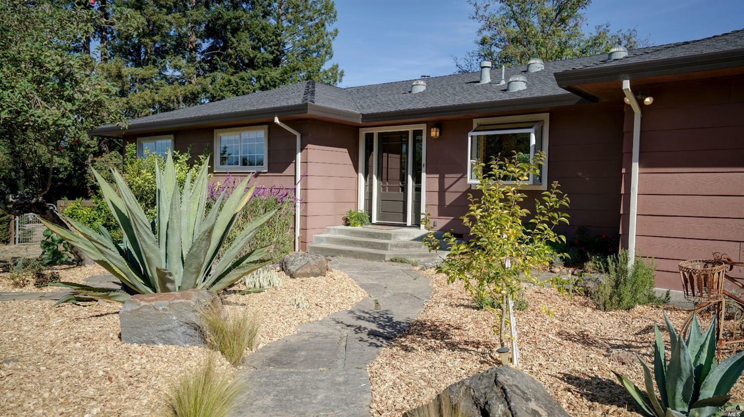 Property Photo:  1692 Bloomfield Road  CA 95472 