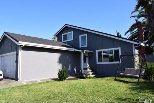 Property Photo:  807 Warbler Way  CA 94533 