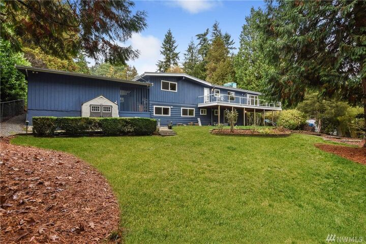 Property Photo: 16445 SE 34th St WA 98008