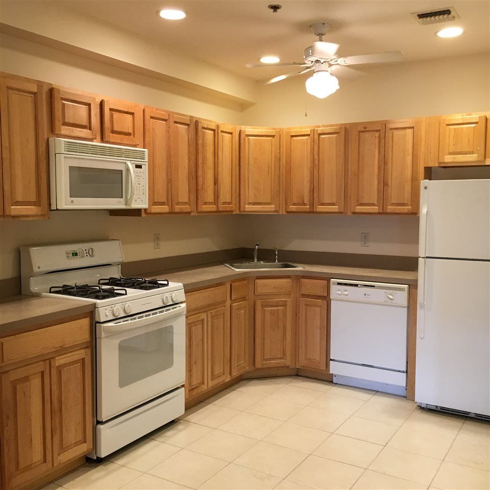 Property Photo:  604 Clinton St 5  NJ 07030 
