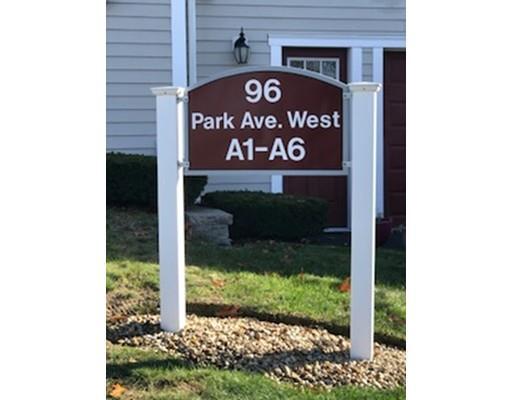 Property Photo: 96 Park Ave W A6 MA 01852