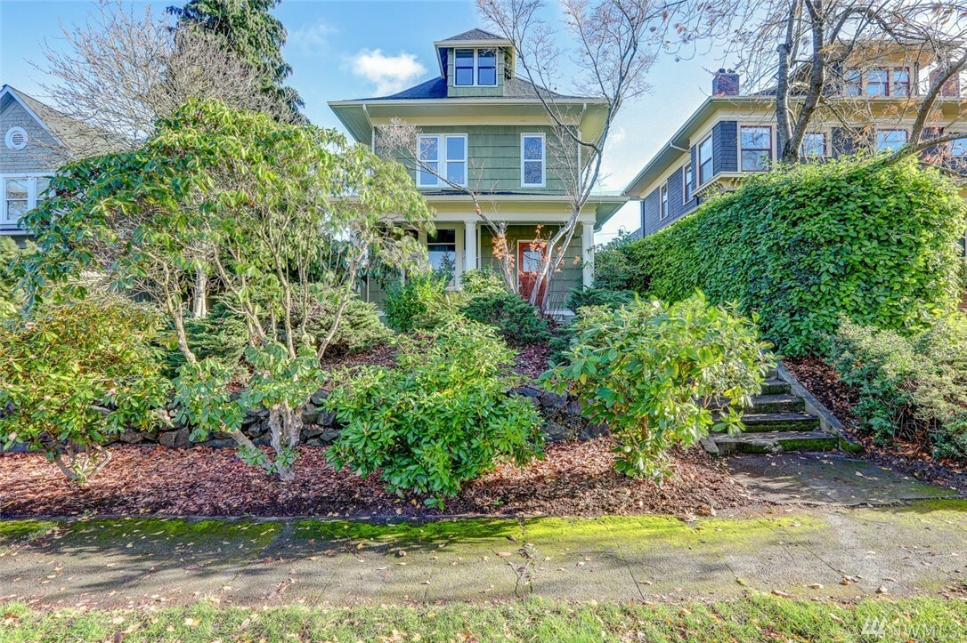 Property Photo:  1909 N Prospect St  WA 98406 