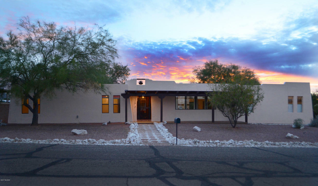 Property Photo:  642 E Nashville Avenue  AZ 85641 