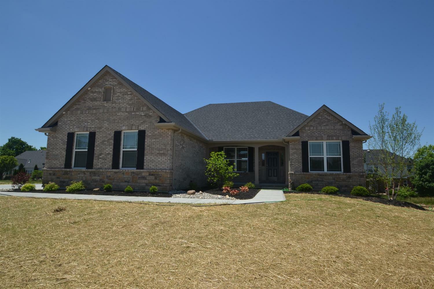 Property Photo: 5525 Foxglove Drive OH 45011