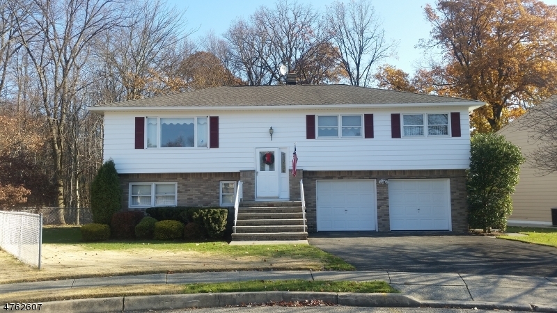 Property Photo:  20 Melissa Dr  NJ 07512 