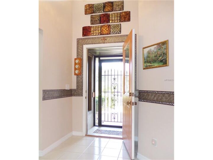 Property Photo:  21621 Queen Elizabeth Court  FL 34748 