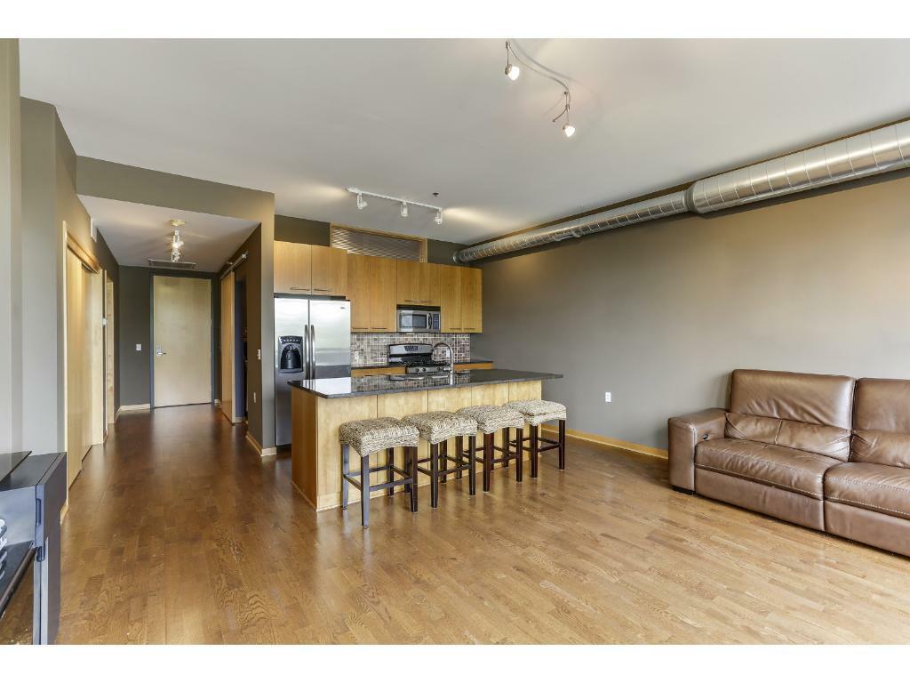 Property Photo:  1211 Lagoon Avenue 303  MN 55408 