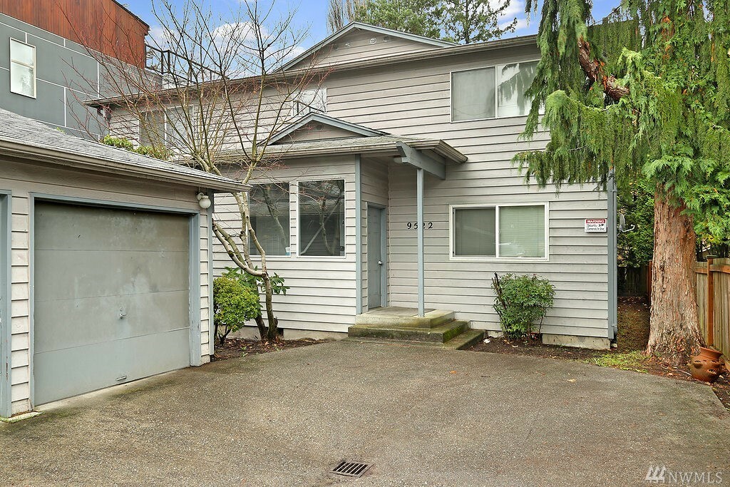 Property Photo:  9522 8th Ave NW  WA 98117 