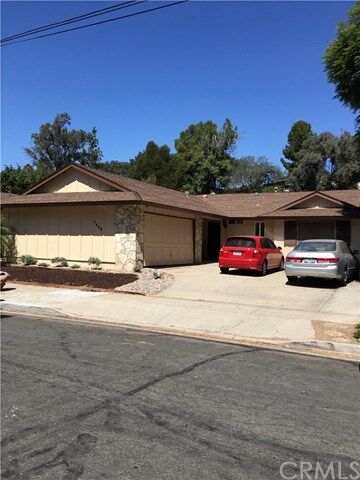 Property Photo: 5468 Maisel Way CA 92115