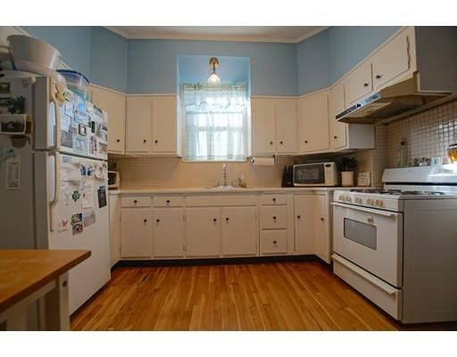 Property Photo: 9 Gray Cir 2 MA 01902