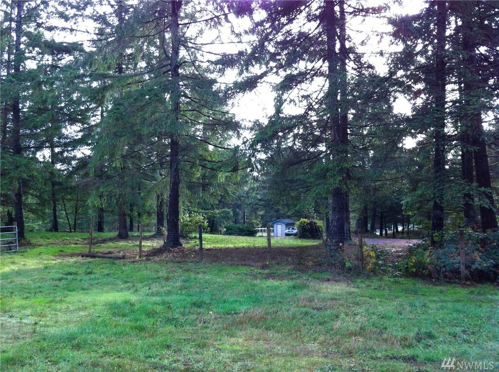 Property Photo:  16711 150th St Kpn  WA 98329 