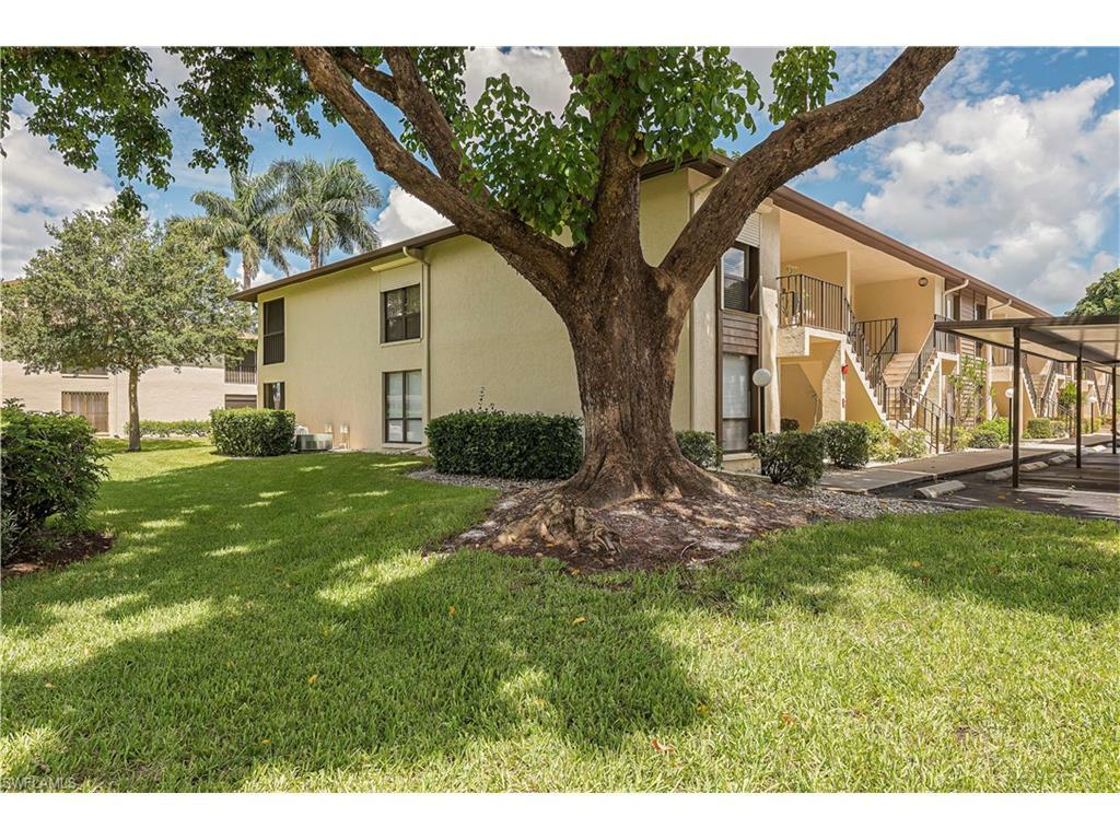 Property Photo: 4240 Chantelle Dr B-201 FL 34112