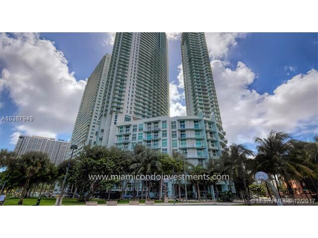 Property Photo:  1900 N Bayshore Dr 3704  FL 33132 