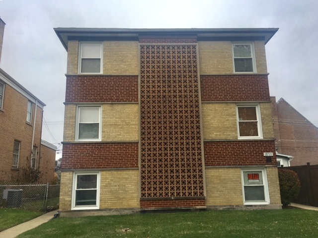 Property Photo: 2711 72nd Court Gw IL 60707