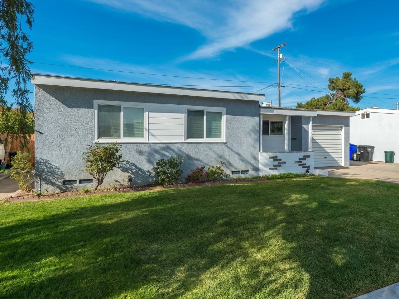 Property Photo:  3726 Nassau Dr  CA 92115 