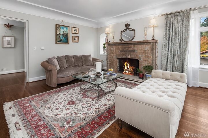 Property Photo:  1651 Windermere Dr E  WA 98112 