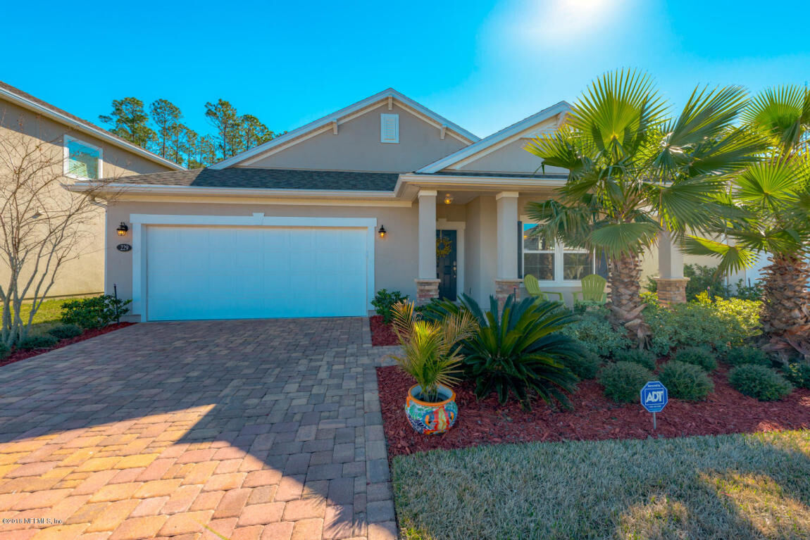 Property Photo: 229 White Marsh Drive FL 32081