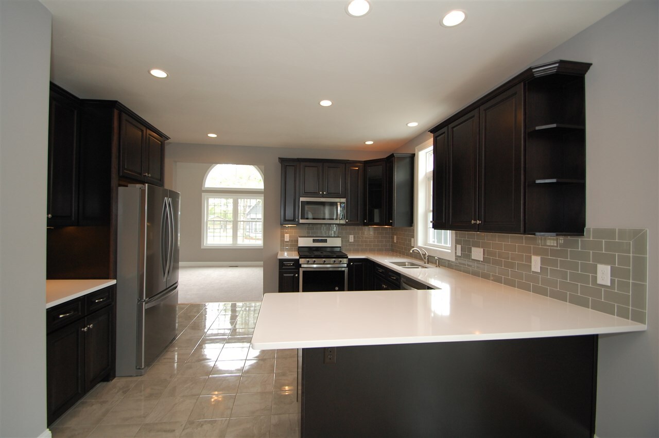 Property Photo: 60 Overlook Drive NH 03046