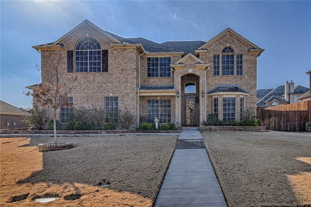 Property Photo:  1240 Clearbrook Drive  TX 76060 