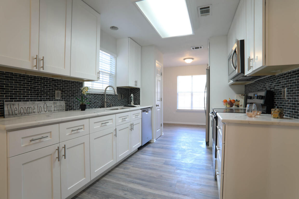 Property Photo:  174 Magnolia Creek Road  FL 32459 