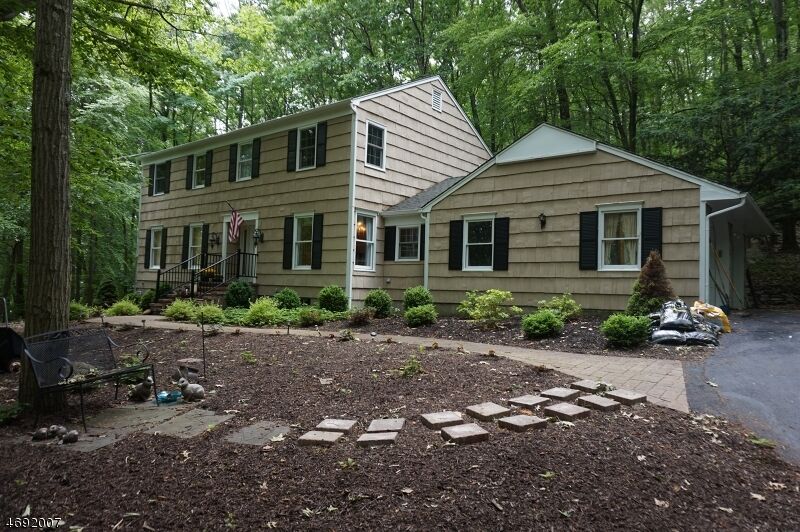 Property Photo:  330 Fairview Ave  NJ 07853