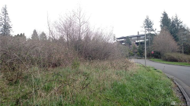 Property Photo:  837 Briar Rd  WA 98225 