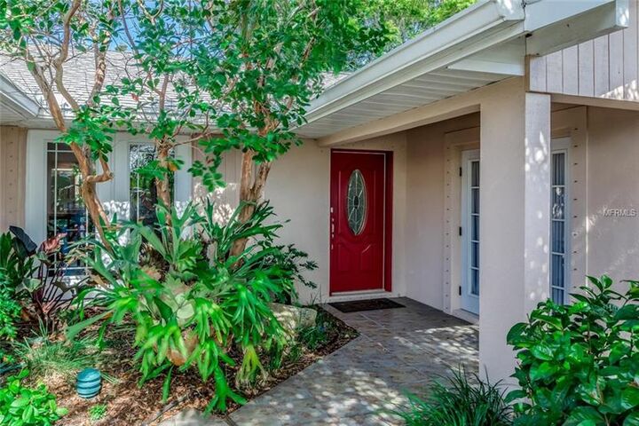 Property Photo:  412 Spadaro Drive  FL 34285 